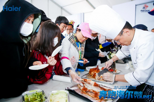 青马赛道吃北京烤鸭！海尔食联网开启美食生态赛道，3步做大师菜